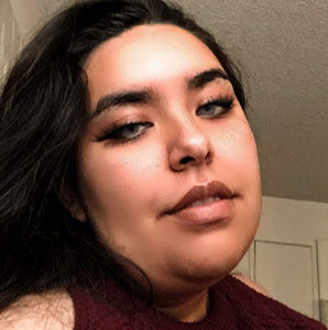 Meet your Posher, Melanie